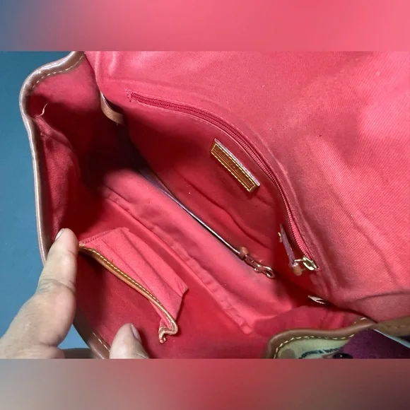 RARE Walt Disney World Dooney & Bourke 40th Anniversary Messenger Bag